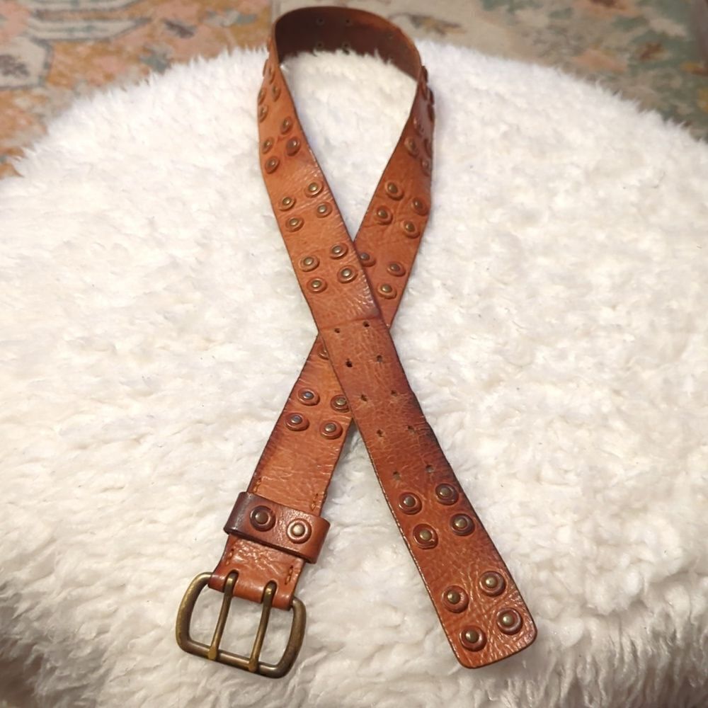 Men's vintage cowhide double prong belt.‎ - Picture 2 of 6